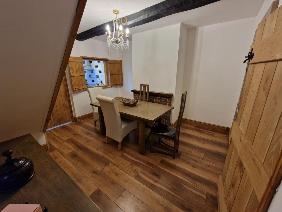Lennon Cottage Hale  Luaran gambar